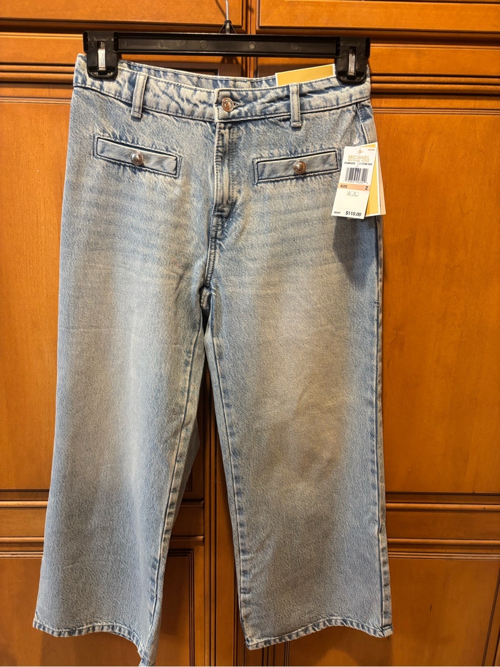 *NWT* MICHAEL Michael Kors Selma Cropped Straight Jeans. Size:2